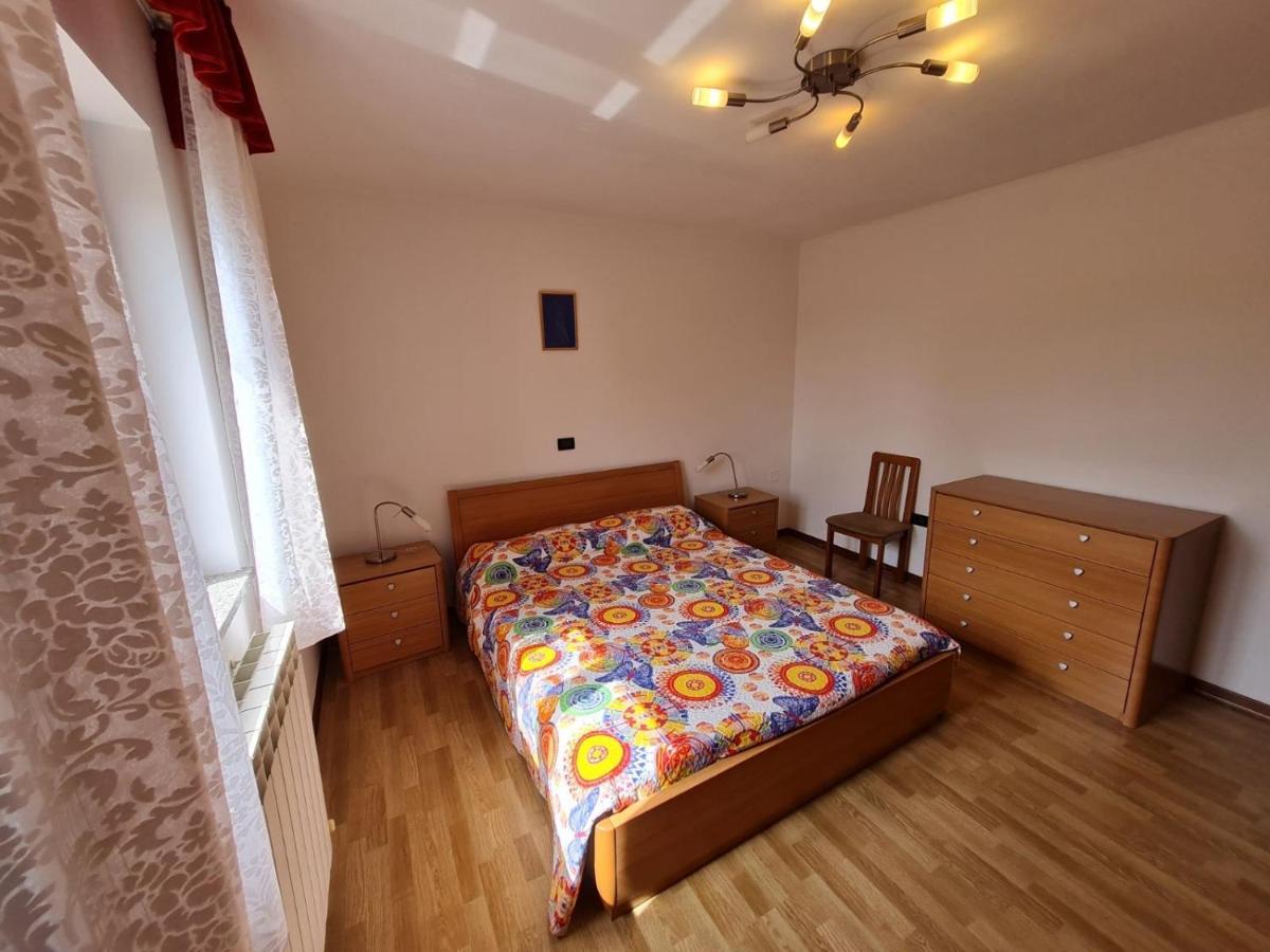 Apartment Ornela อูมัค ภายนอก รูปภาพ